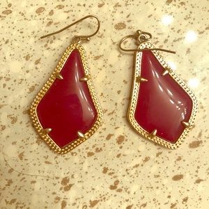 Kendra Scott earrings!